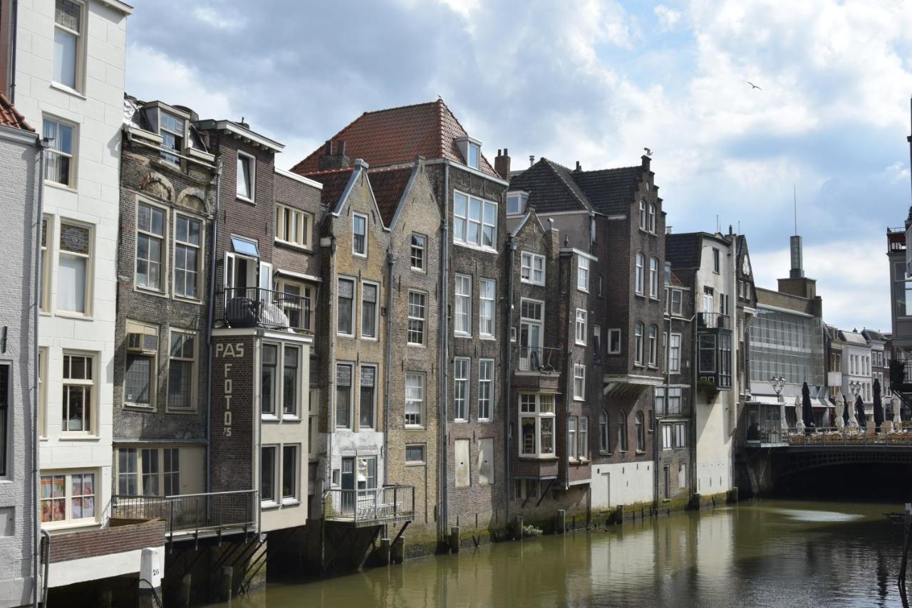 Villa Conti Dordrecht Exterior photo